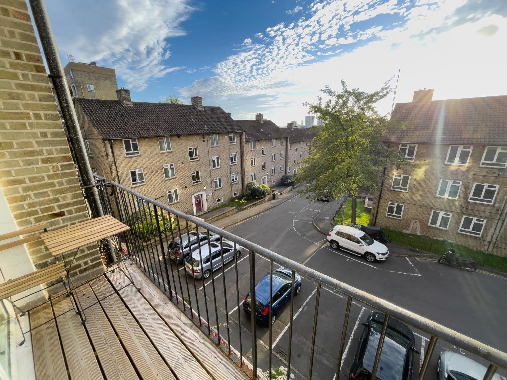 Beautiful 3-Bed Apartment At Swiss Cottage Лондон Екстериор снимка